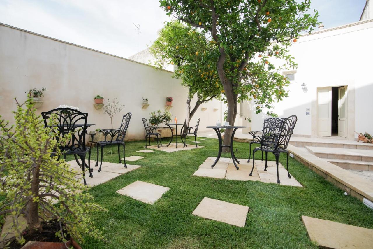 Dimora La Fuga Bed & Breakfast Zollino Dış mekan fotoğraf
